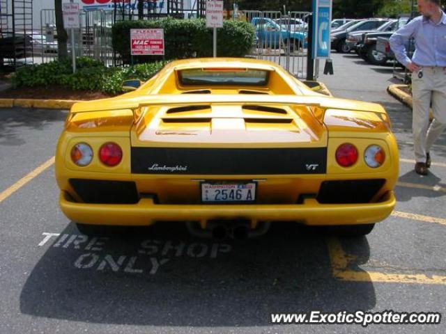 Lamborghini Diablo spotted in Kirkland, Washington