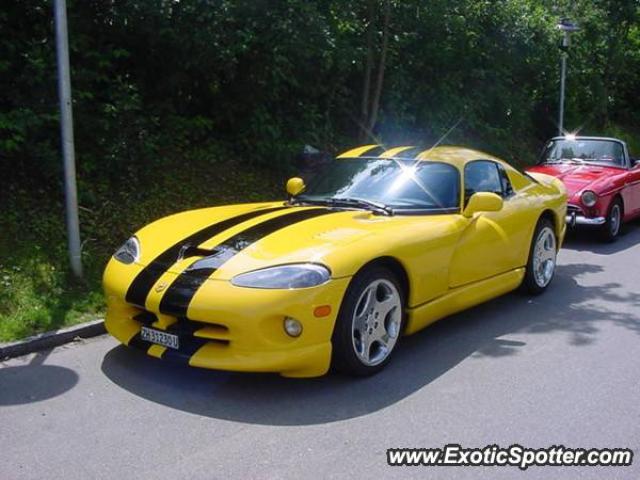 Dodge Viper spotted in Zurich, Switzerland