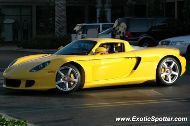 Porsche Carrera GT spotted in Houston, Texas