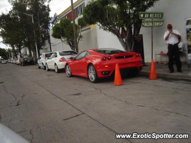 Ferrari F430 spotted in Guadalajara, Mexico