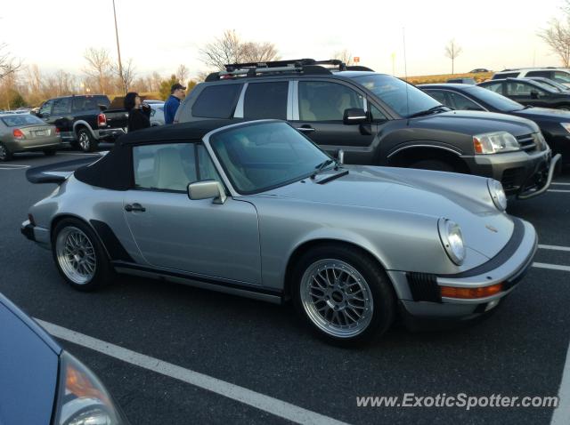 Porsche 911 spotted in Center valley, Pennsylvania