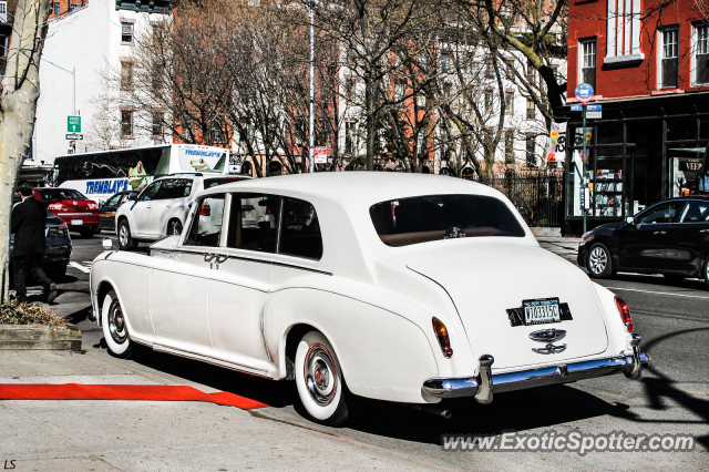 Rolls Royce Phantom spotted in Manhattan, New York