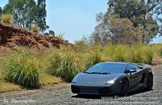 Lamborghini Gallardo spotted in Mexico City, Mexico