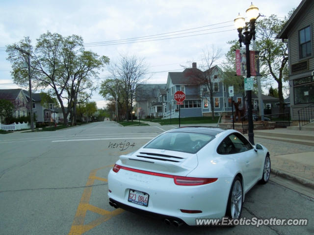 Porsche 911 spotted in Barrington, Illinois