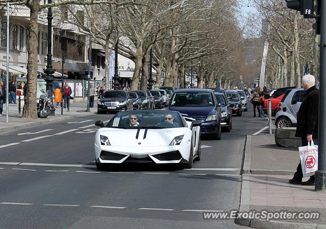 Lamborghini Gallardo spotted in Berlin, Germany