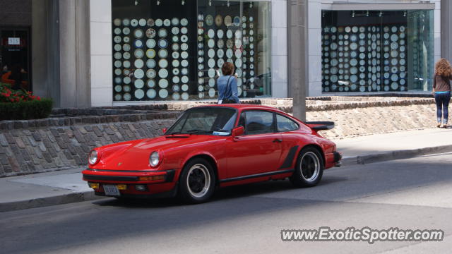 Porsche 911 spotted in Toronto, Canada