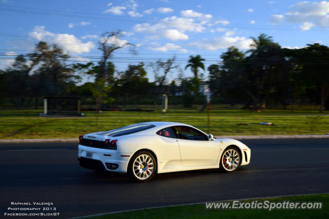 Ferrari F430 spotted in Brasilia, Brazil