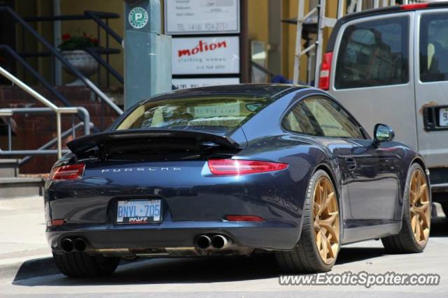 Porsche 911 spotted in Toronto, Canada