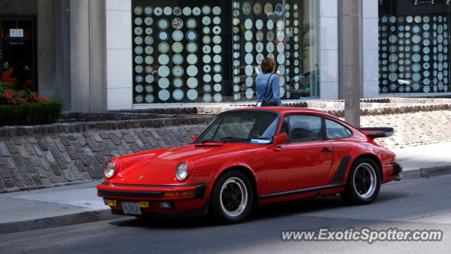 Porsche 911 spotted in Toronto, Canada