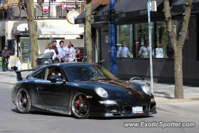 Porsche 911 spotted in Toronto, Canada