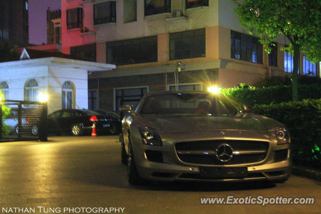 Mercedes SLS AMG spotted in Shanghai, China