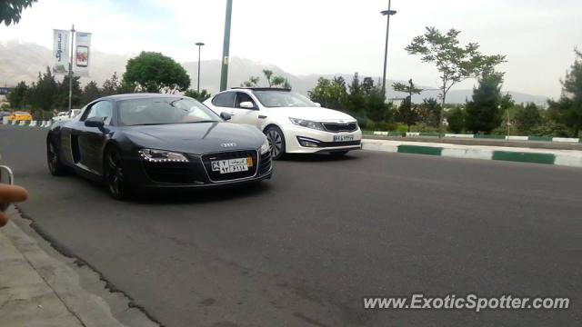 Audi R8 spotted in Tehran, Iran