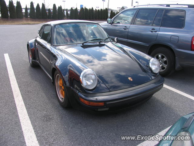 Porsche 911 spotted in Allentown, Pennsylvania