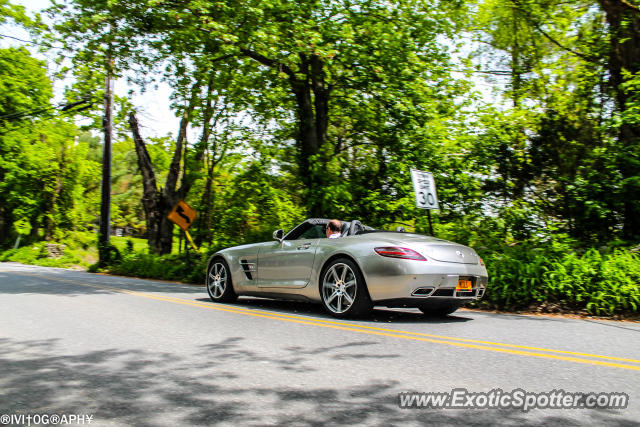 Mercedes SLS AMG spotted in Pound Ridge, New York