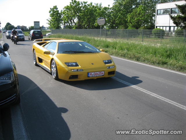 Lamborghini Diablo spotted in Sant'Agata Bo, Italy