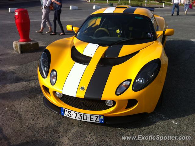 Lotus Exige spotted in Royan, France