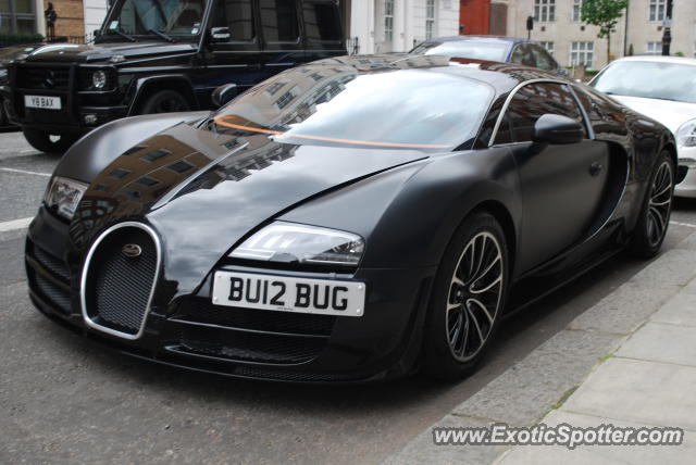 Bugatti Veyron spotted in London, United Kingdom