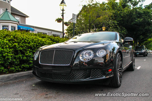 Bentley Continental spotted in Ridgefield, Connecticut