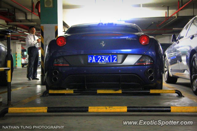 Ferrari California spotted in Shanghai, China