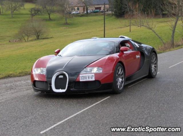 Bugatti Veyron spotted in Colmar, France