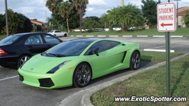 Lamborghini Gallardo spotted in West Palm Beach, Florida