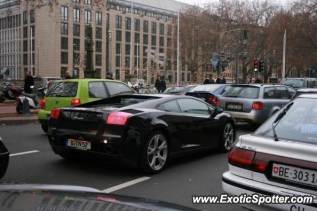 Lamborghini Gallardo spotted in Düsseldorf, Germany