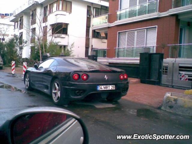 Ferrari 360 Modena spotted in Istanbul, Turkey