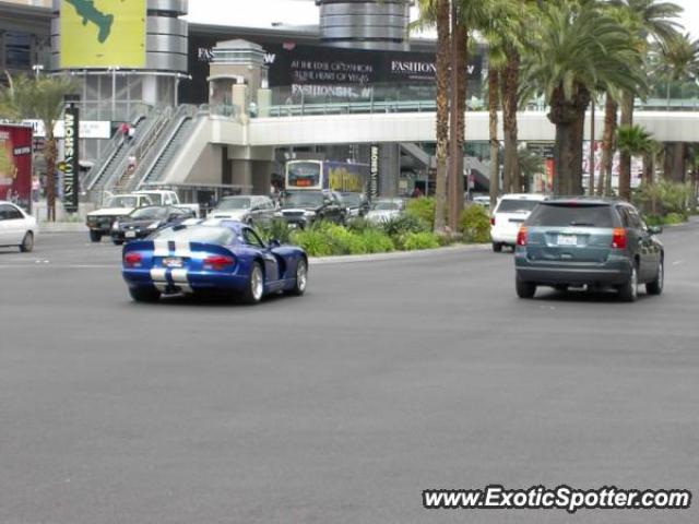 Dodge Viper spotted in Las Vegas, Nevada