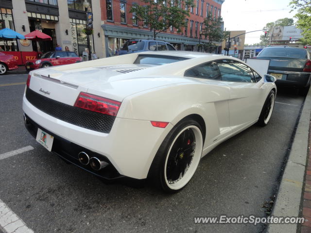 Lamborghini Gallardo spotted in Red Bank, New Jersey