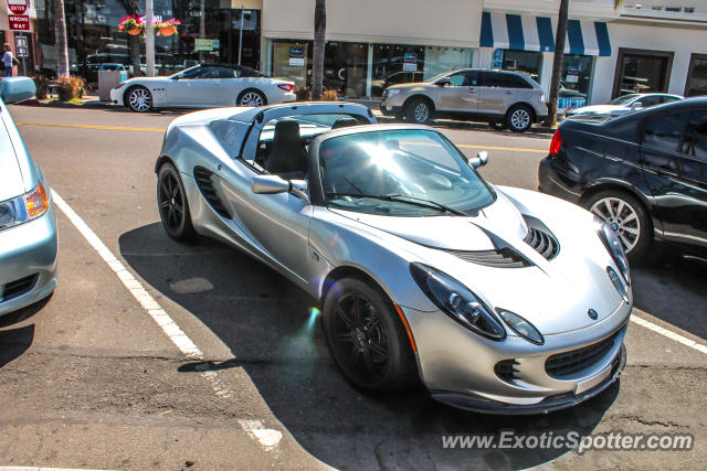 Lotus Elise spotted in La Jolla, California