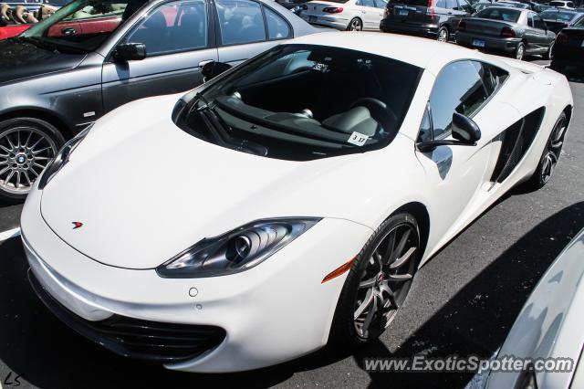 Mclaren MP4-12C spotted in Greenwich, Connecticut