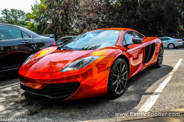 Mclaren MP4-12C spotted in Greenwich, Connecticut