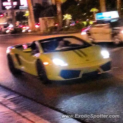 Lamborghini Gallardo spotted in Las Vegas, Nevada