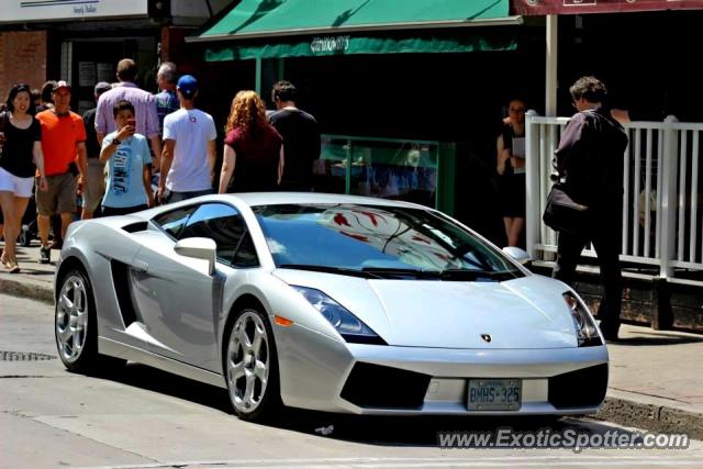 Lamborghini Gallardo spotted in Toronto, Canada