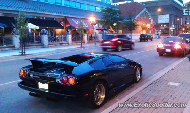 Lamborghini Diablo spotted in London, Ontario, Canada