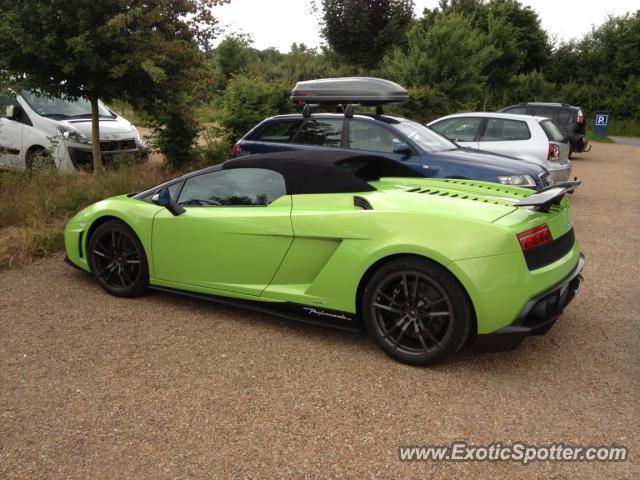 Lamborghini Gallardo spotted in Paris, France