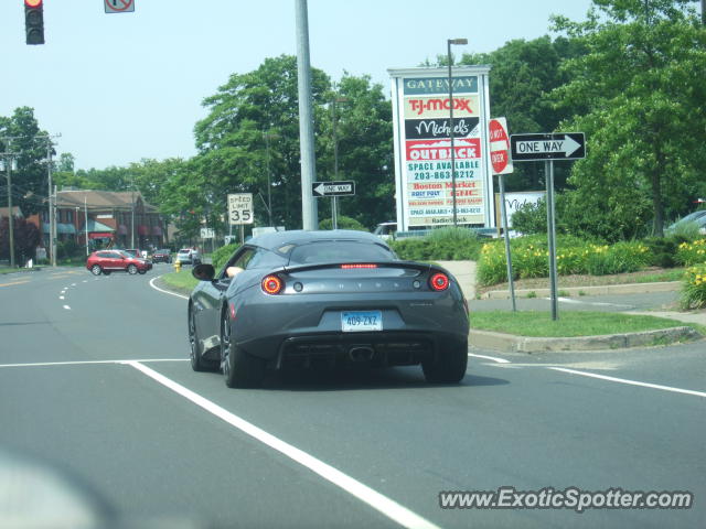 Lotus Evora spotted in Near Stamford, Connecticut