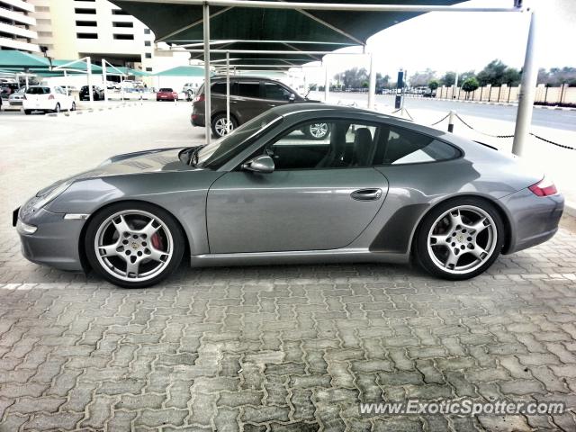 Porsche 911 spotted in Dubai, United Arab Emirates