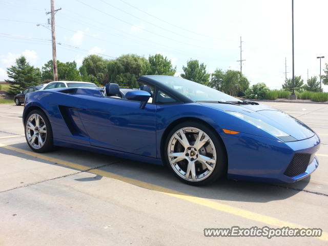 Lamborghini Gallardo spotted in Bettendorf, Iowa