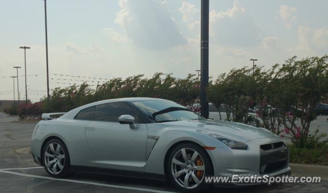 Nissan GT-R spotted in Tulsa, Oklahoma