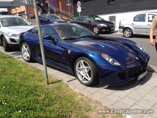 Ferrari California spotted in NÜRBERG, Germany