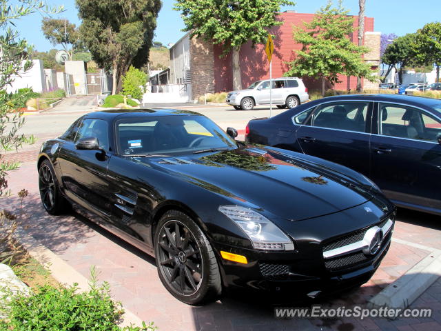 Mercedes SLS AMG spotted in Malibu, California