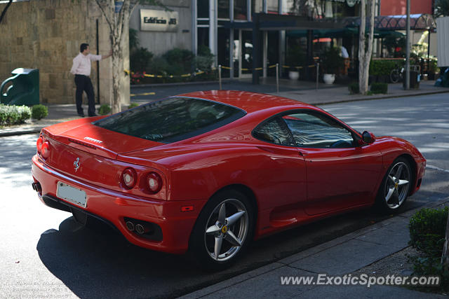 Ferrari 360 Modena spotted in Sao Paulo, Brazil