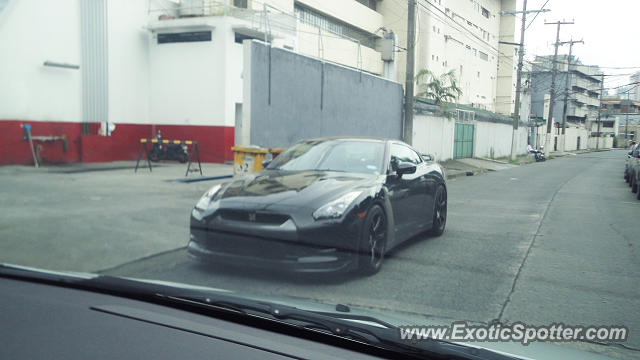 Nissan GT-R spotted in Mandaluyong City, Philippines