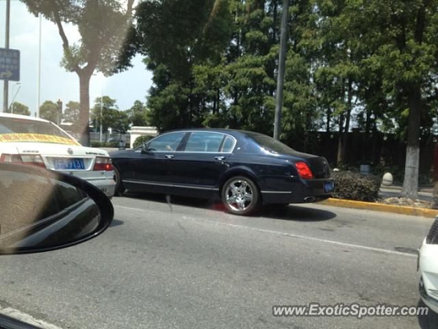 Bentley Continental spotted in Shanghai, China