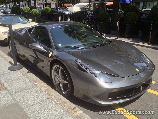 Ferrari 458 Italia spotted in Paris, France