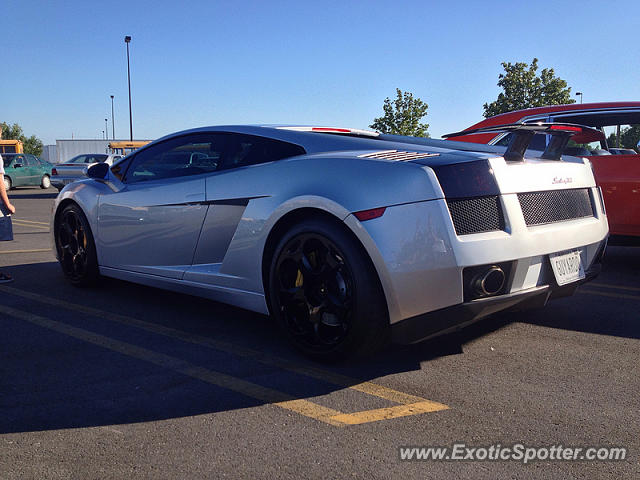 Lamborghini Gallardo spotted in Lincoln, Nebraska