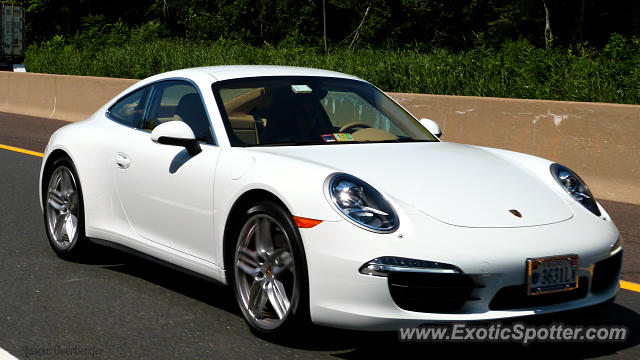 Porsche 911 spotted in Jersey Turnpike, New Jersey