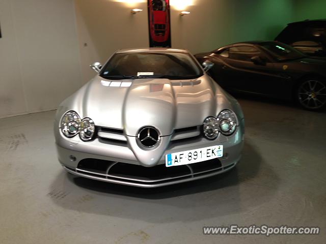 Mercedes SLR spotted in Paris, France