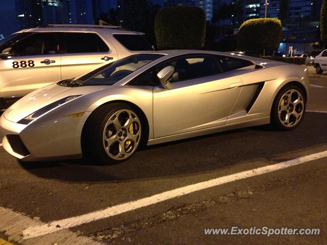 Lamborghini Gallardo spotted in Mexico City, Mexico